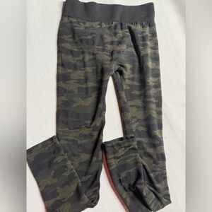 Women's Camouflage Leggings